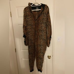 Small Cheetah onesie with hood, tail, and mittens